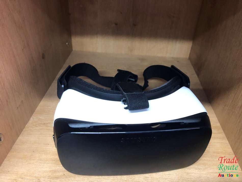Samsung Gear VR Glasses by Oculus- FROST WHITE