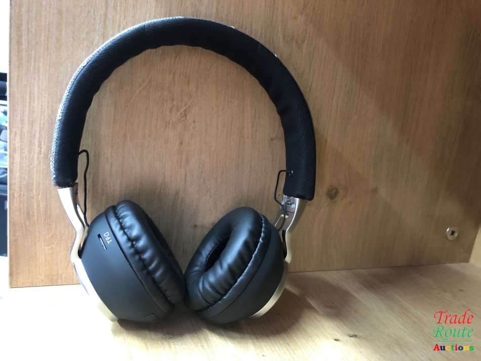 DIXON BLUETOOTH HEADPHONES - HP5100BT - IN BOX