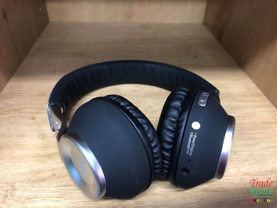 DIXON BLUETOOTH HEADPHONES - HP5100BT - IN BOX