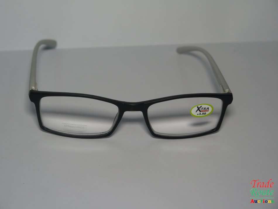 X-TRA VISION Fashion Reading Glasses - with matching case [ +3.50 ]