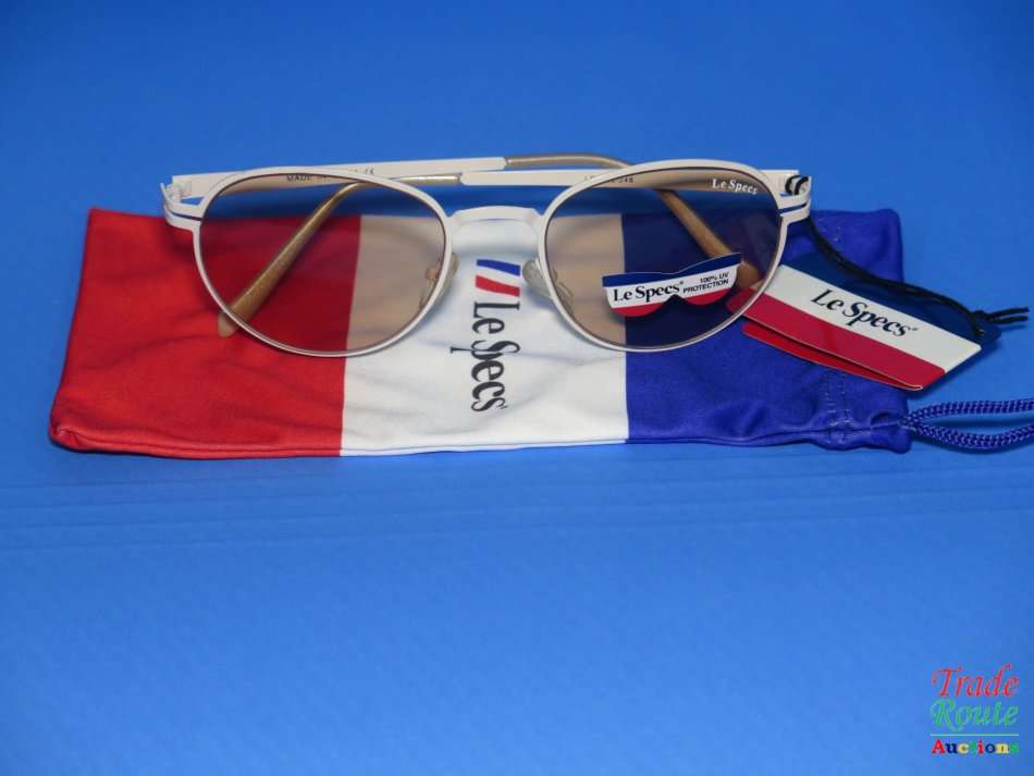 Le Specs Polarized Sunglass - with Pouch