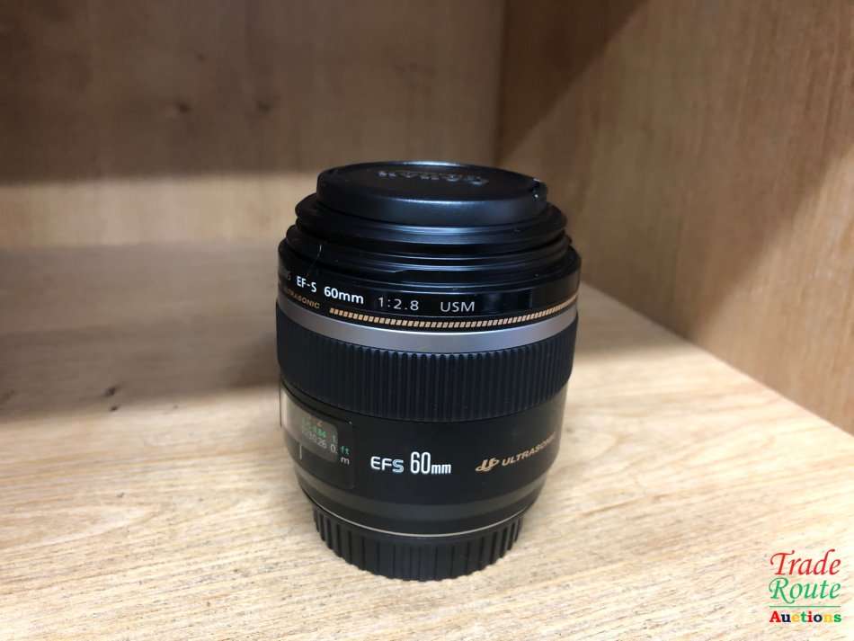 Canon EF-S 60mm f/2.8 USM Lens for Canon DSLR CAMERAS