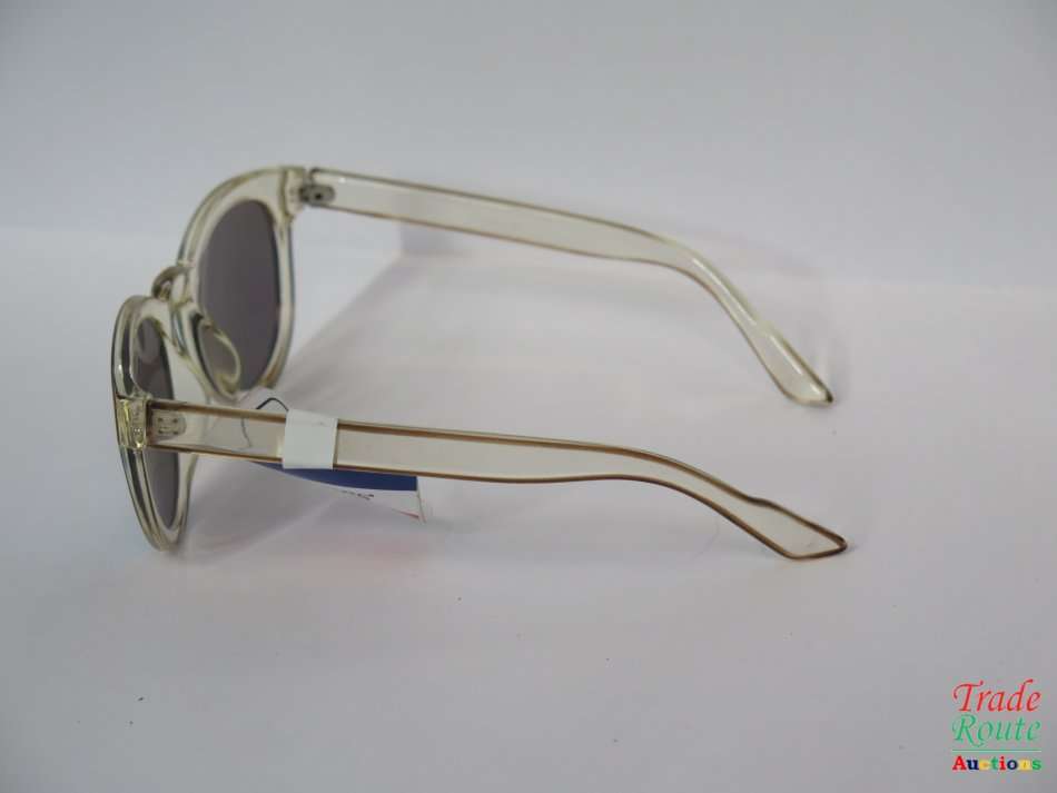 Le Specs LES - 018-157 Polarized Sunglass - with Hard Case