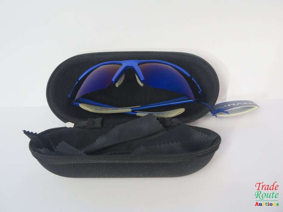 INVU ULTRAPOLARIZED men's sunglasses INVU A2607C  - IN HARD CASE