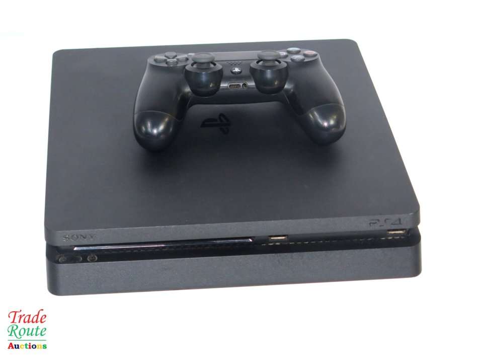 Sony PS4 PlayStation 4 SLIM console - CUH-2016A - Jet Black  *** SONY PS4 ***