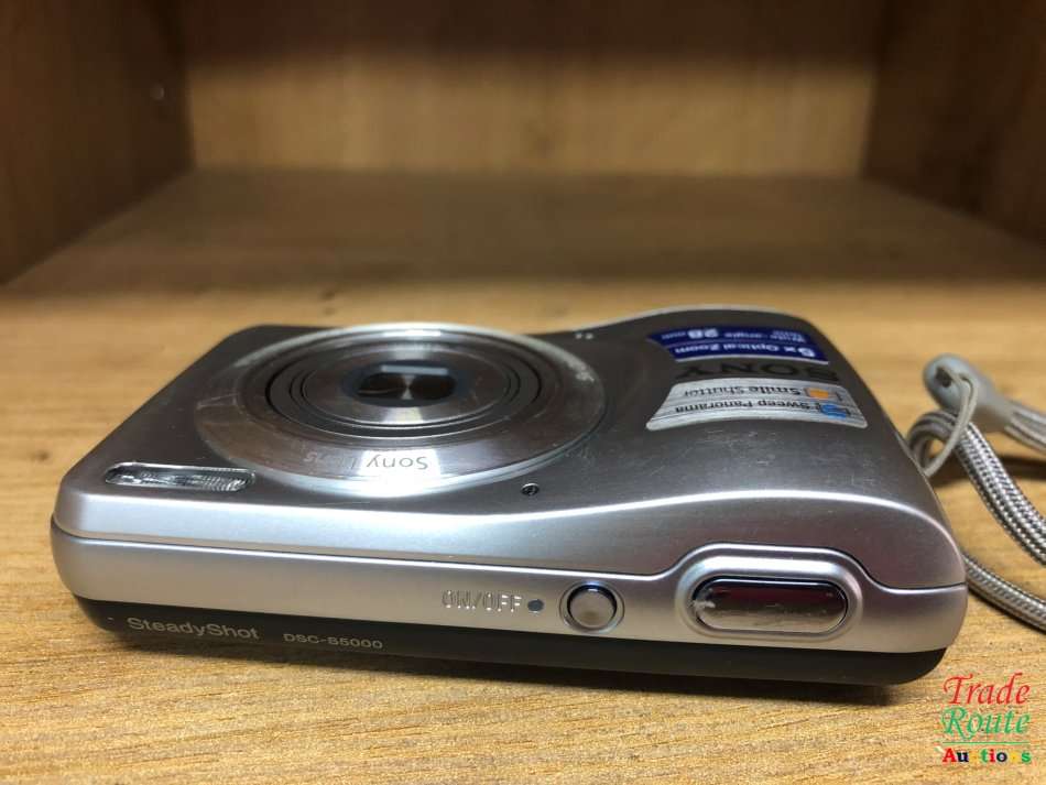 Sony Cyber-shot DSC-S5000 14.1MP Digital Camera with 2.7-inch LCD (Silver)