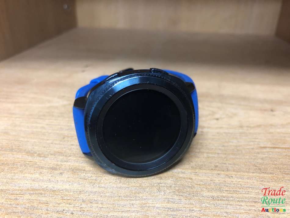 Samsung Gear Sport Smartwatch (Bluetooth), BLUE, LARGE, SILICON STRAP SM-R600