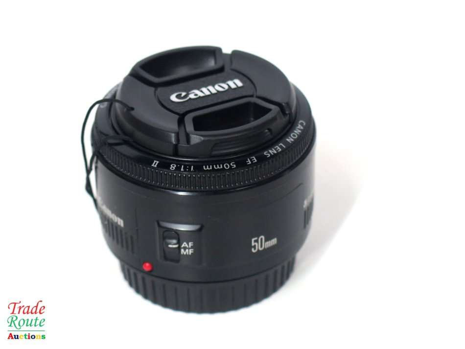 Canon EF 50mm f/1.8 II Lens - Fits Canon Cameras