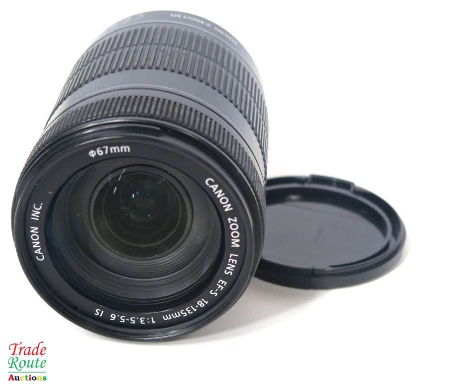 Canon EFS 18-135MM F/3.5-5.6 IMAGE STABILIZER LENS
