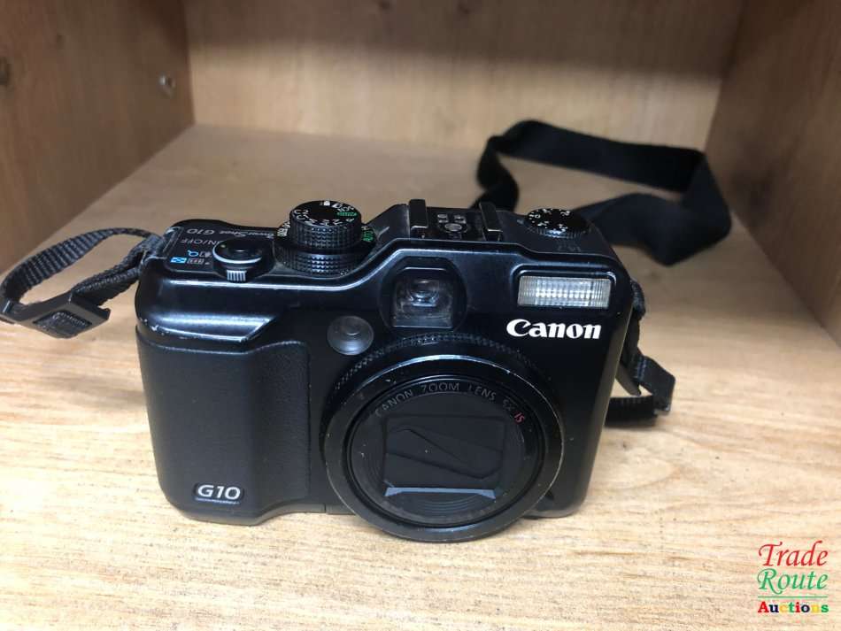 Canon Powershot G10 14.7MP Digital Camera with 5x Wide Angle Optical Image Stabilized Zoom