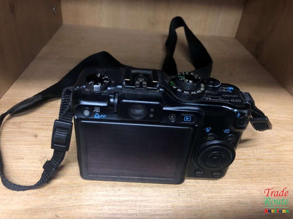 Canon Powershot G10 14.7MP Digital Camera with 5x Wide Angle Optical Image Stabilized Zoom