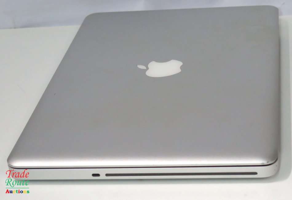 MacBook Pro 13.3-inch *** INTEL HD GRAPHICS