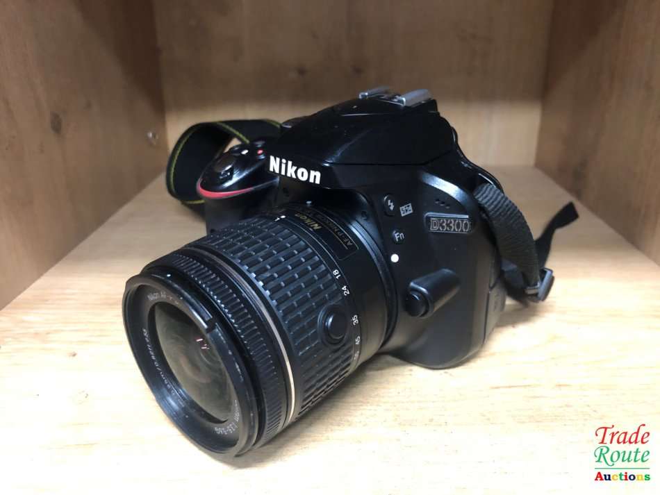 Nikon D3300 24.2 MP CMOS Digital SLR with AF-S DX NIKKOR 18-55mm f/3.5-5.6G DX Zoom Lens (Black)