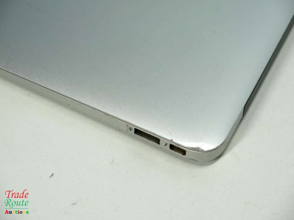 MacBook Air 11.6-inch | Core i5 1.4GHz | 4GB RAM | 128GB SSD FLASH  - Macbook Air EARLY 2014