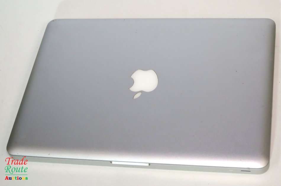 MacBook Pro 13.3-inch | Core i5 2.3GHz | 4GB RAM | 750GB HDD | INTEL HD GRAPHICS
