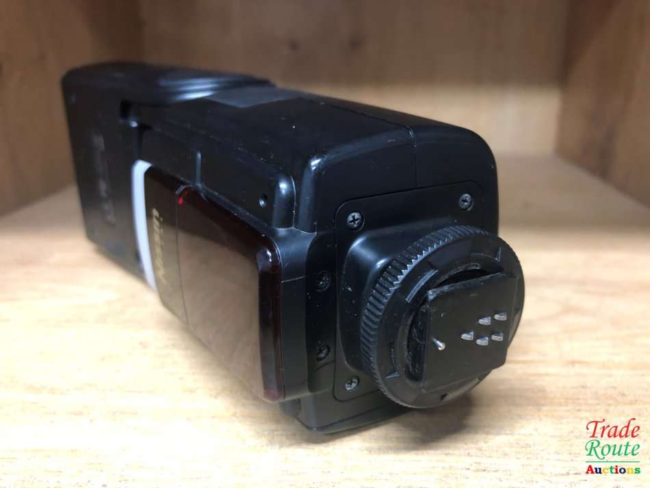 Nissin Di866 Professional Flash for CANON Cameras