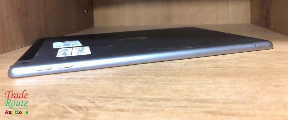 No Touch ID - Apple iPad 6th Gen 2018 Retina | MR722HC/A | 4G + WiFi | 128GB | Space Grey | A1954