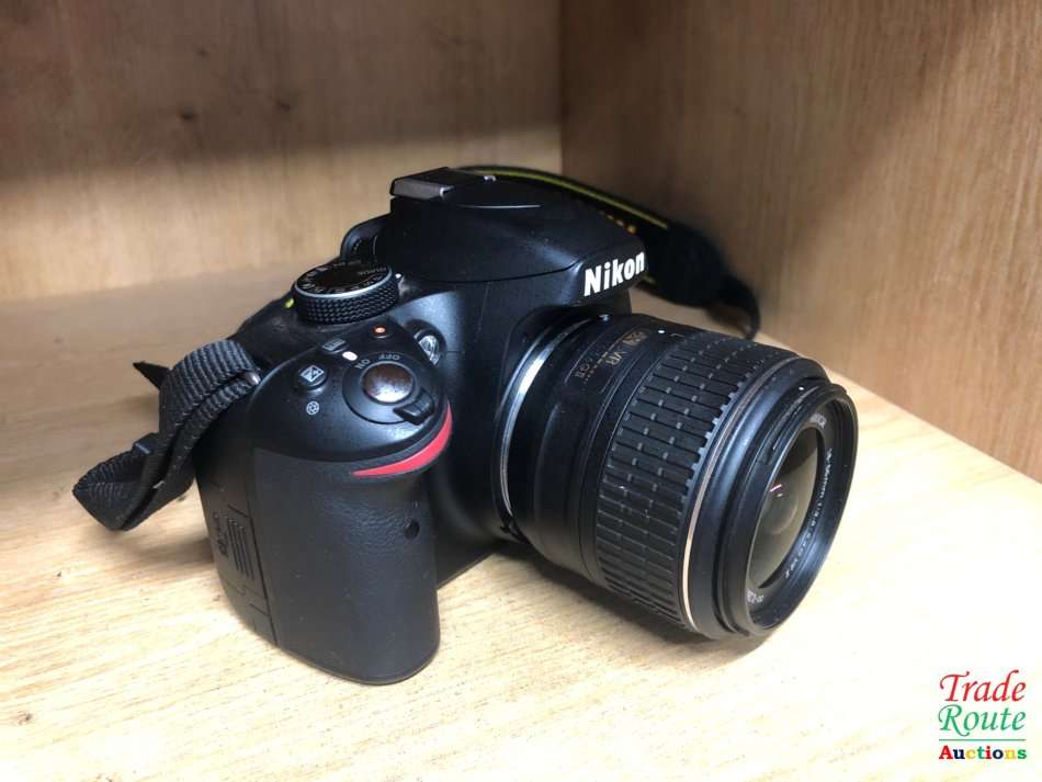 Nikon D3200 24.2 MP CMOS Digital SLR with 18-55mm f/3.5-5.6 AF-S DX NIKKOR Zoom Lens - 24.2 MP
