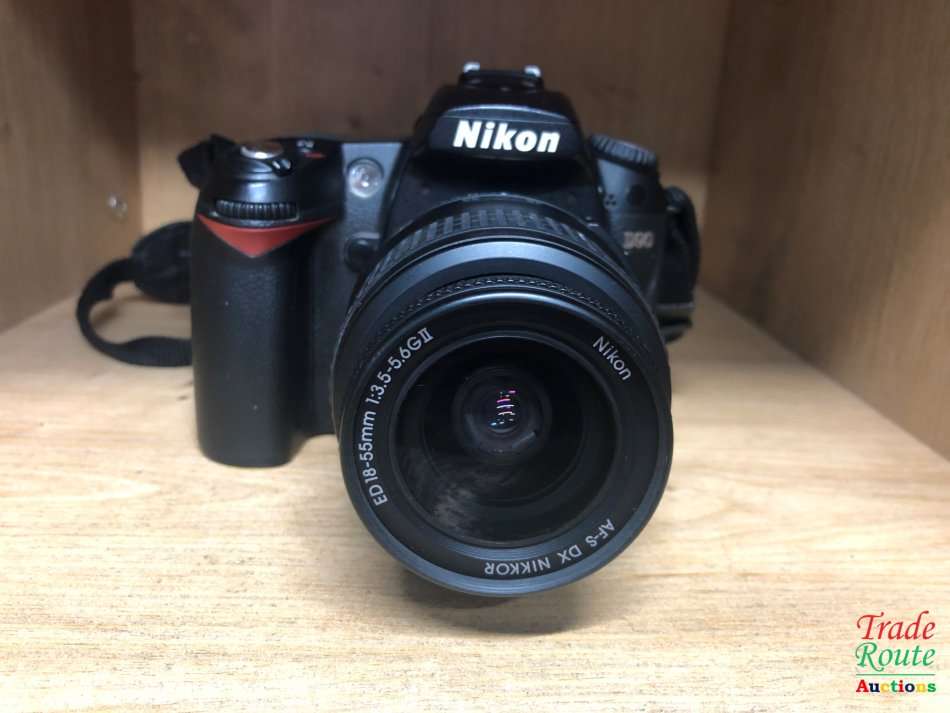 NIKON D90 PROFESSIONAL DSLR CAMERA KIT WITH 18-55 LENS ** NIKON **
