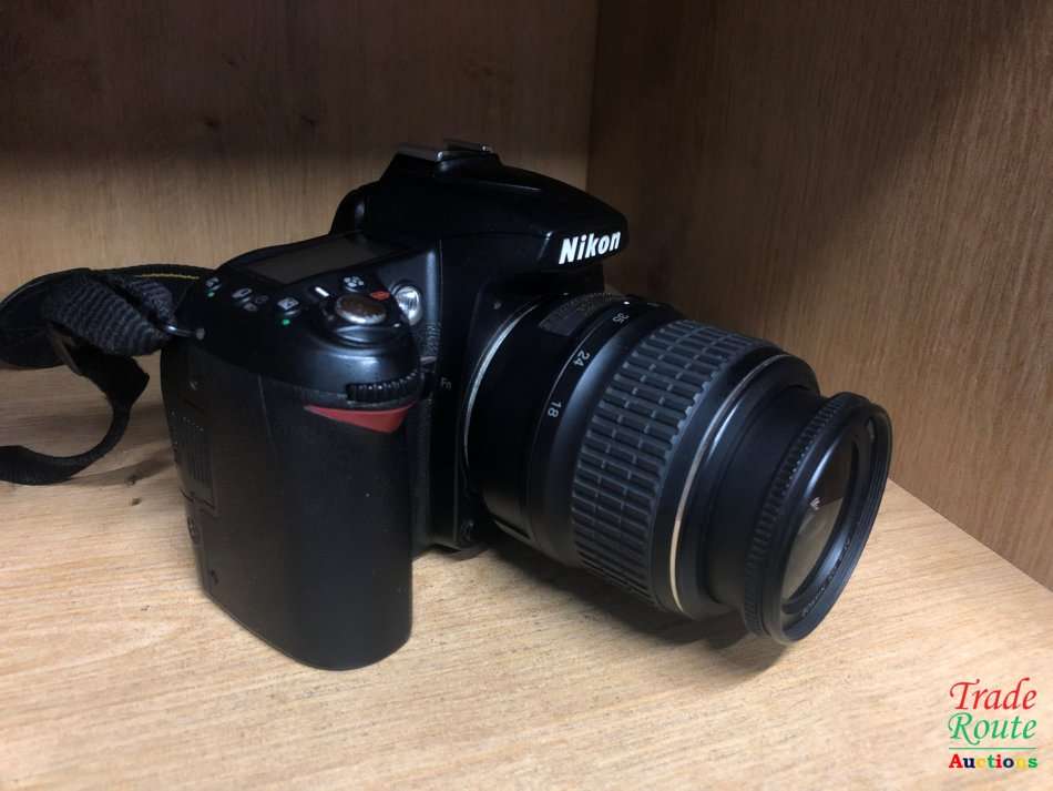 NIKON D90 PROFESSIONAL DSLR CAMERA KIT WITH 18-55 LENS ** NIKON **