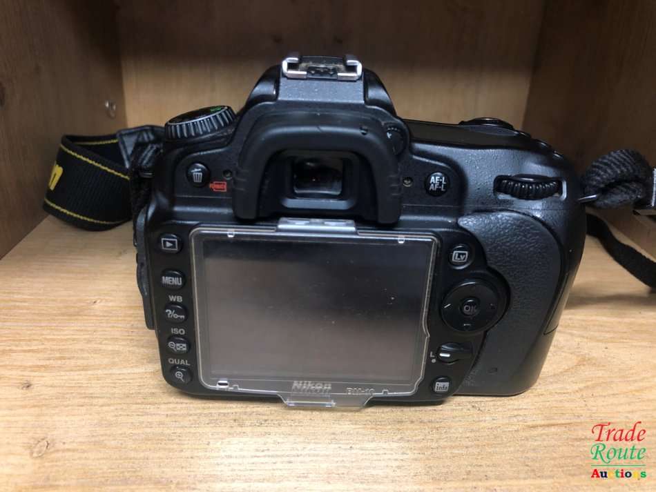 NIKON D90 PROFESSIONAL DSLR CAMERA KIT WITH 18-55 LENS ** NIKON **