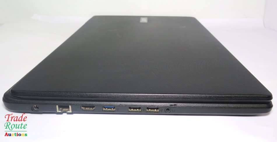 ACER ASPIRE ES1-731 17.3 inch Laptop ** Huge Laptop