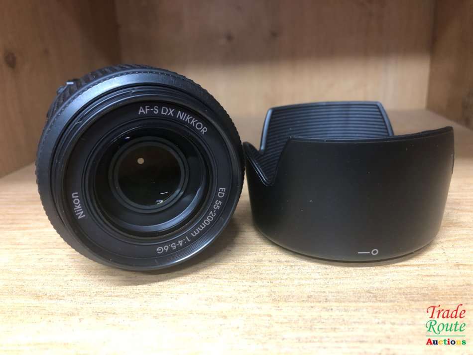 Nikon 55-200mm DX Lens for NIKON DSLR Cameras IN BOX