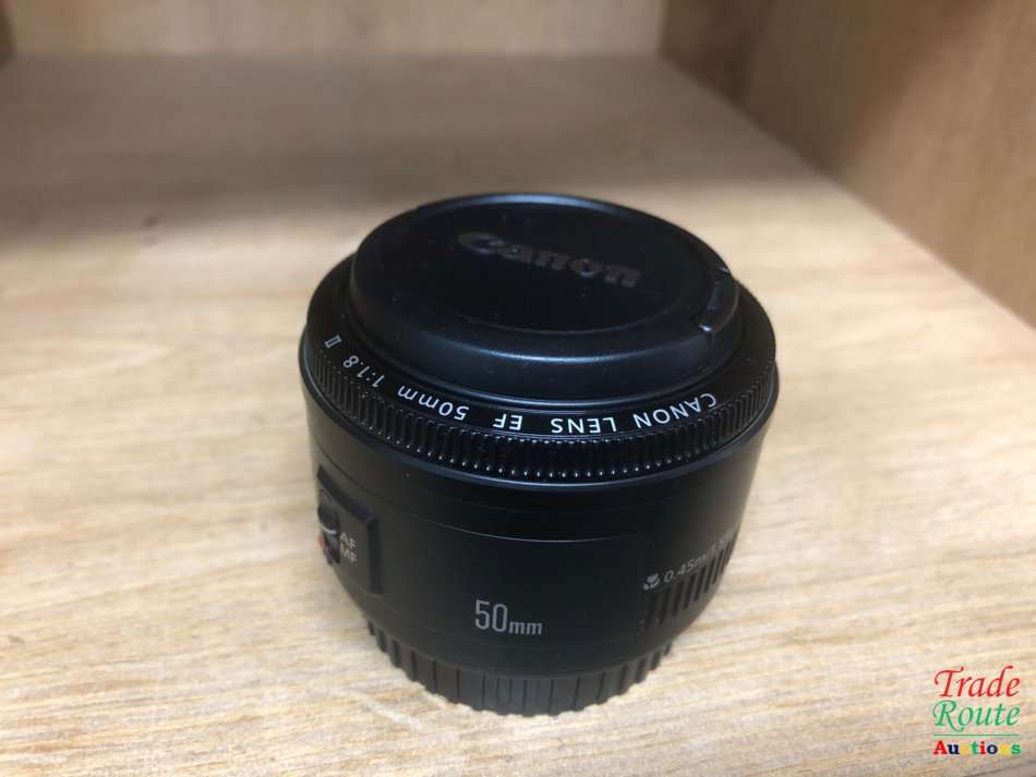 Canon EF 50mm f/1.8 II Lens - Fits Canon Cameras
