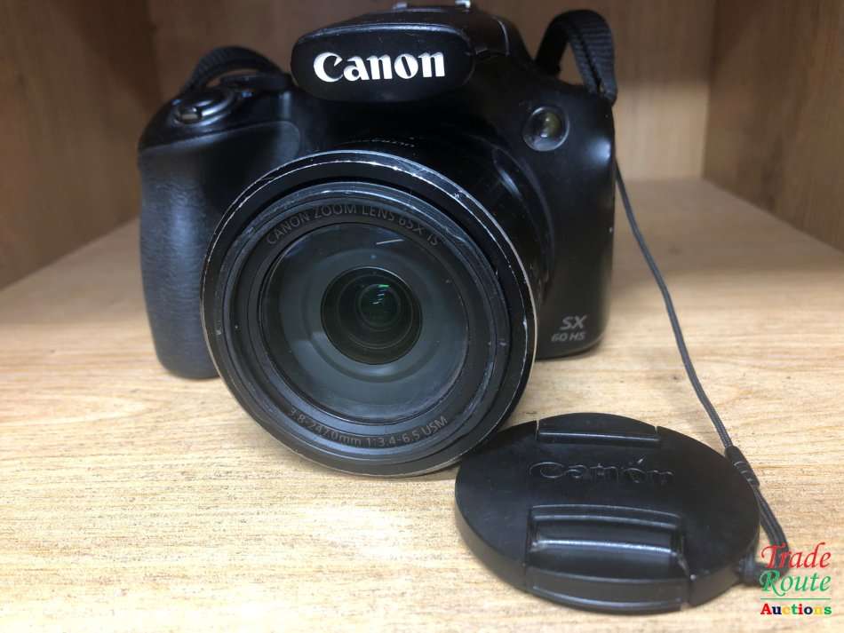 Canon Powershot SX60 HS 16.1MP Digital Camera 65x Optical Zoom Lens 3-inch LCD Tilt Screen (Black)