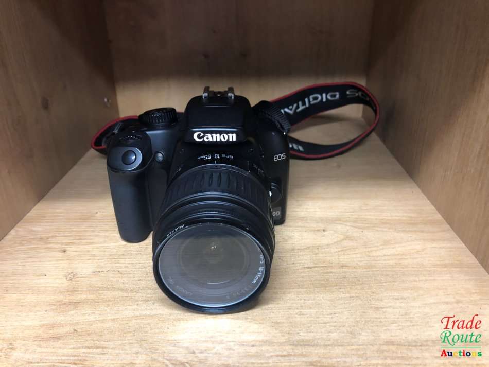 Canon EOS 1000D Digital SLR camera plus Canon 18-55mm Lens Professional KIT