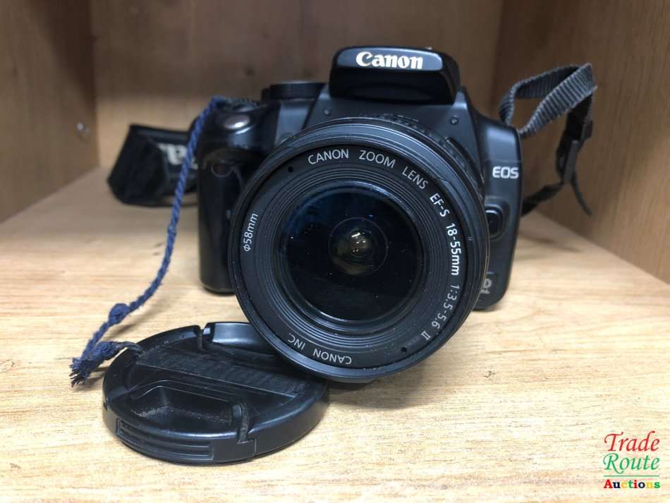 Canon EOS 350D Digital SLR camera (BLACK) WITH 18-55 mm EFS LENS