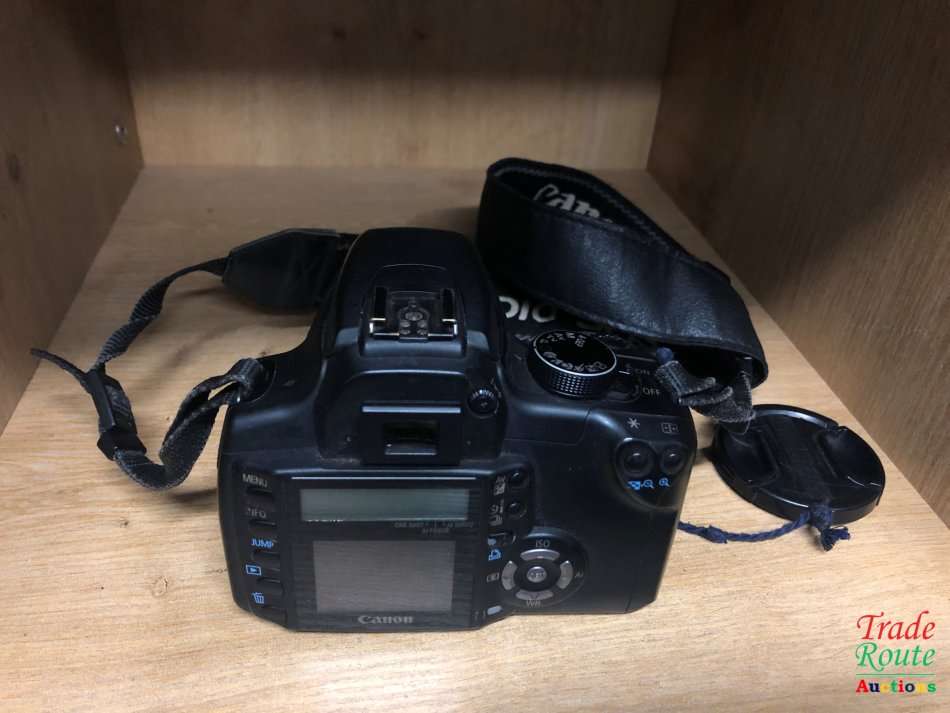 Canon EOS 350D Digital SLR camera (BLACK) WITH 18-55 mm EFS LENS