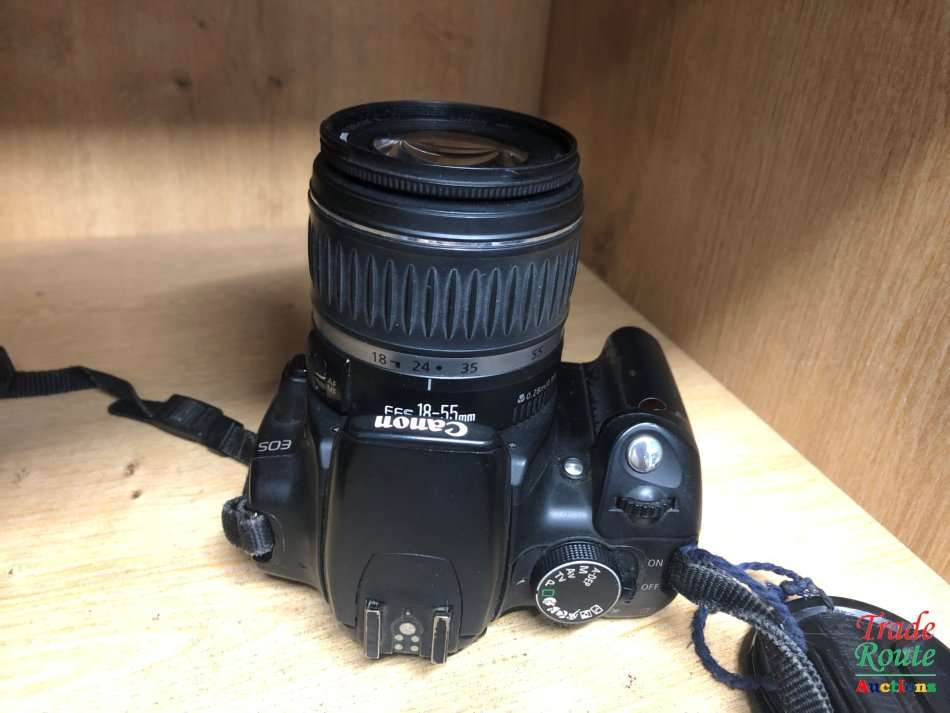 Canon EOS 350D Digital SLR camera (BLACK) WITH 18-55 mm EFS LENS