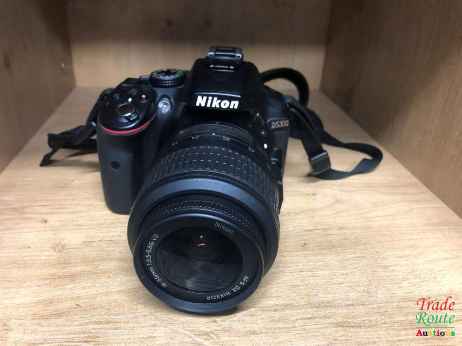 NIKON D5300 DSLR CAMERA BODY [ WiFi & GPS] - [ 24.2 MP ] - [ DX ] WITH 18-55 VR Lens Kit