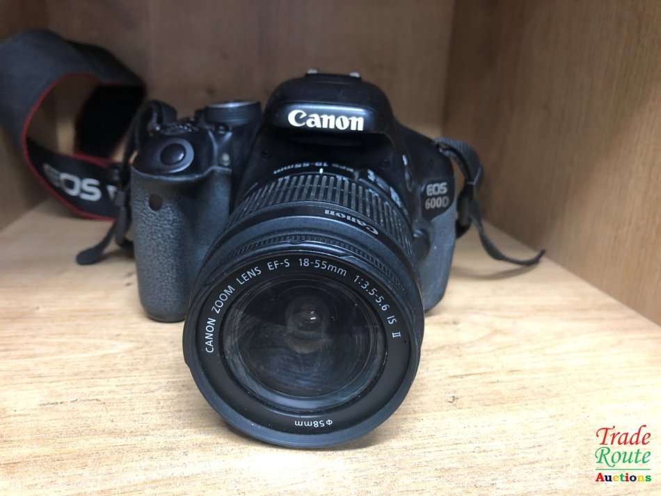 Canon EOS 600D DSLR CAMERA with Canon 18-55 Lens Camera Kit
