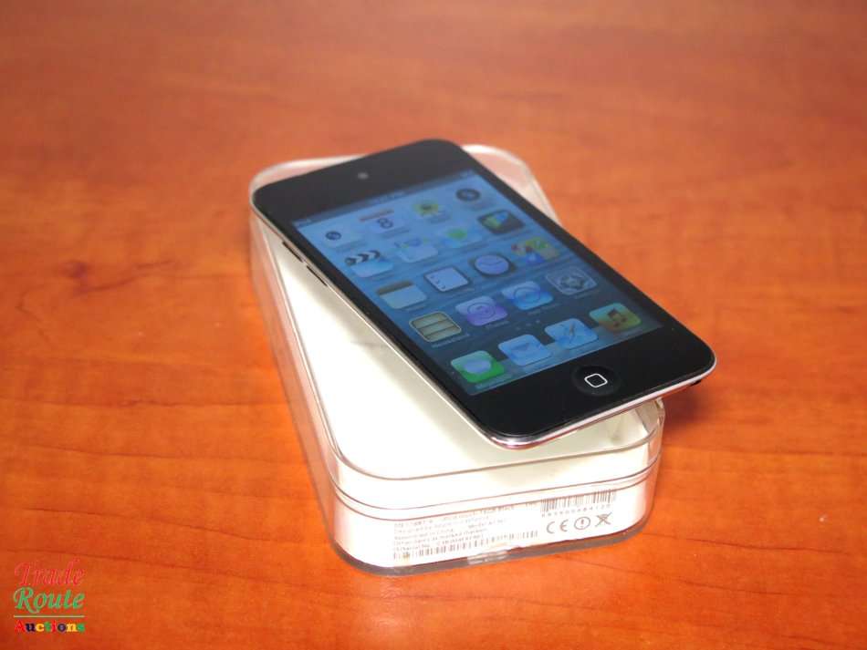 Apple iPod Touch 4th Generation Black | 16GB Retina Display | ME178BT/A | A1367