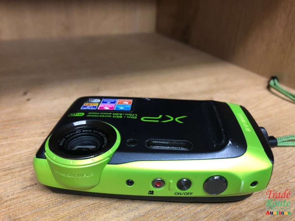 Fujifilm Waterproof Digital Underwater Camera with 3" LCD, Green (xp120)