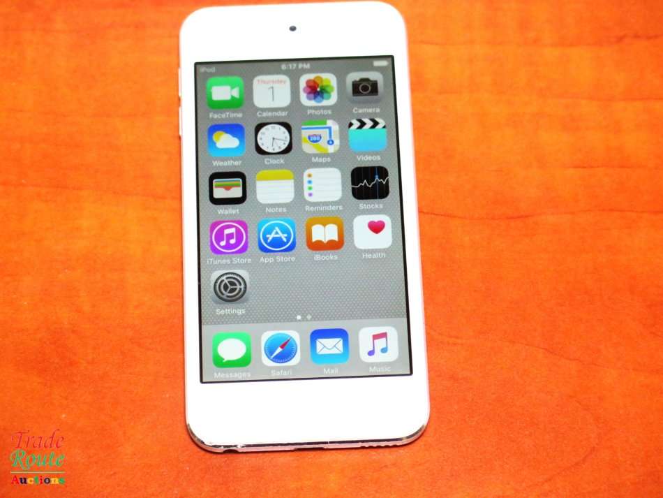 APPLE iPod Touch | MD721BT/A | 64GB SILVER | A1421 | 5TH GEN