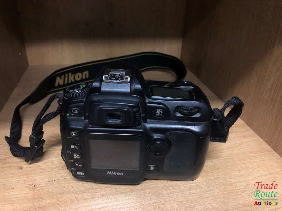 Nikon D50 DSLR Digital Camera (Camera Body ONLY)