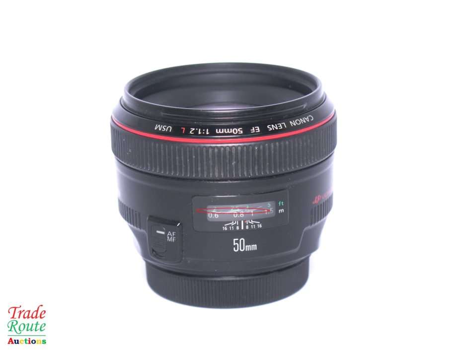 Canon EF 50mm f/1.2 L USM Ultrasonic Lens for Canon DSLR Cameras - Top of the Range