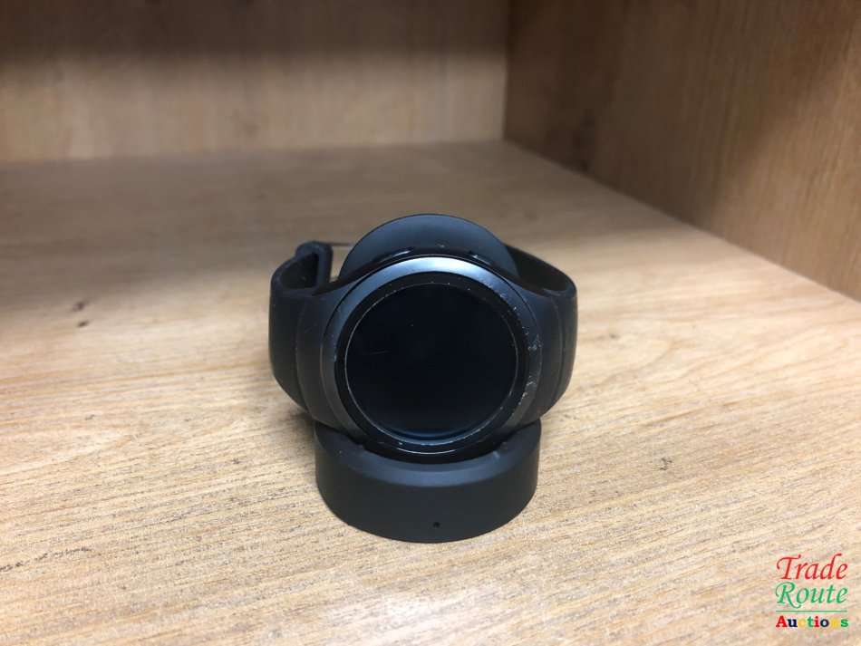 Samsung Gear S2 SMARTWATCH - SM-R720 Watch