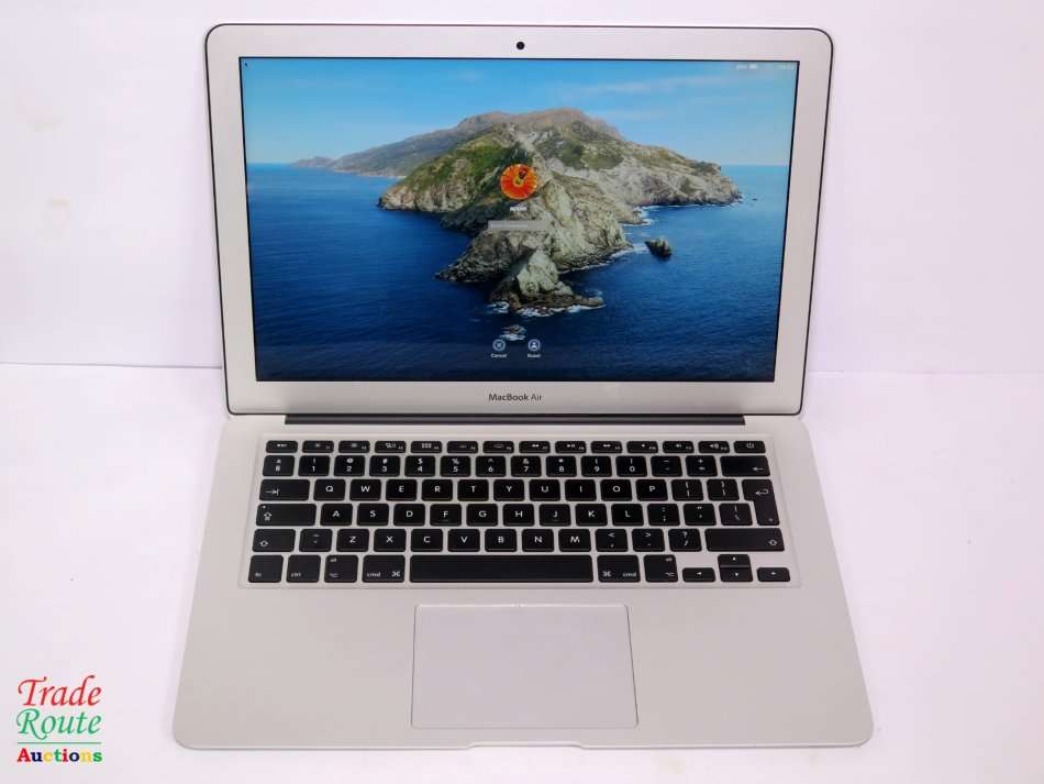 2017 MacBook Air 13.3-inch | Core i5 1.8GHz | 8GB RAM | 128GB SSD MACBOOK AIR 13 INCH