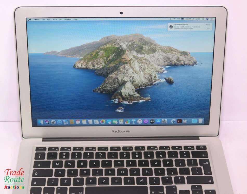 2017 MacBook Air 13.3-inch | Core i5 1.8GHz | 8GB RAM | 128GB SSD MACBOOK AIR 13 INCH