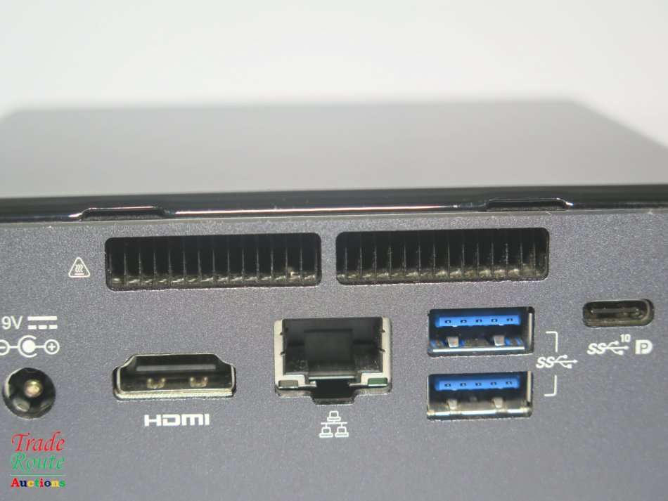 Intel NUC Mini-PC NUC7i3BNH | CORE i3 7100U 7th Gen 2.4GHz | 4GB RAM | 128GB SSD DESKTOP PC