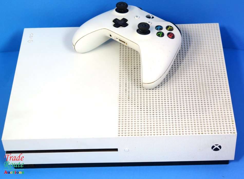 Microsoft Xbox One S 1TB Console (WHITE) Model 1681 + 1 Controller (WHITE)