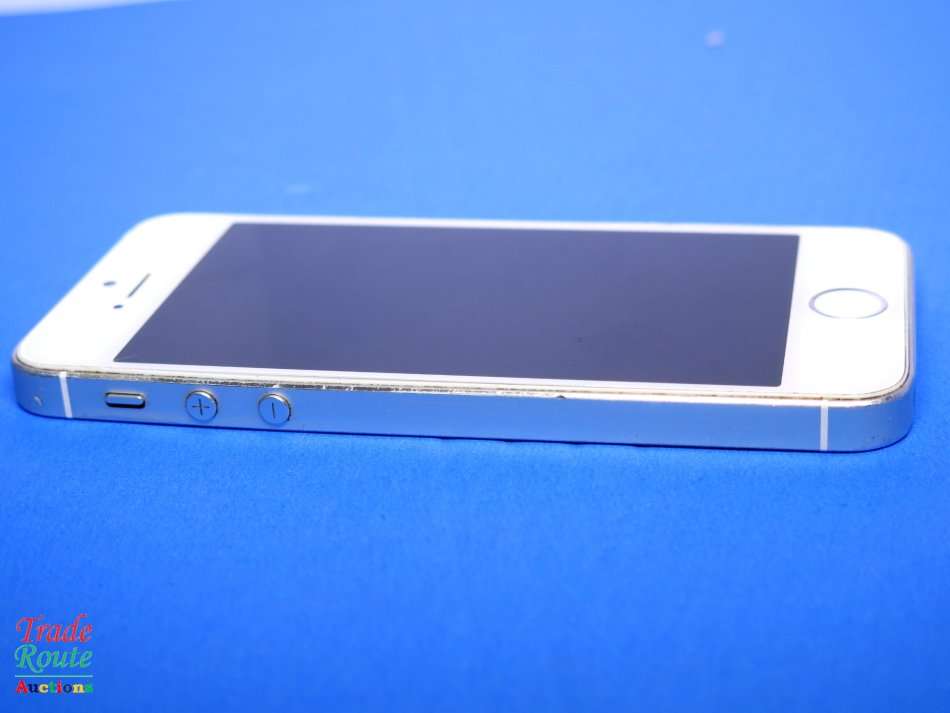 Apple Iphone 5S SmartPhone A1530 *** APPLE IPHONE5s ***