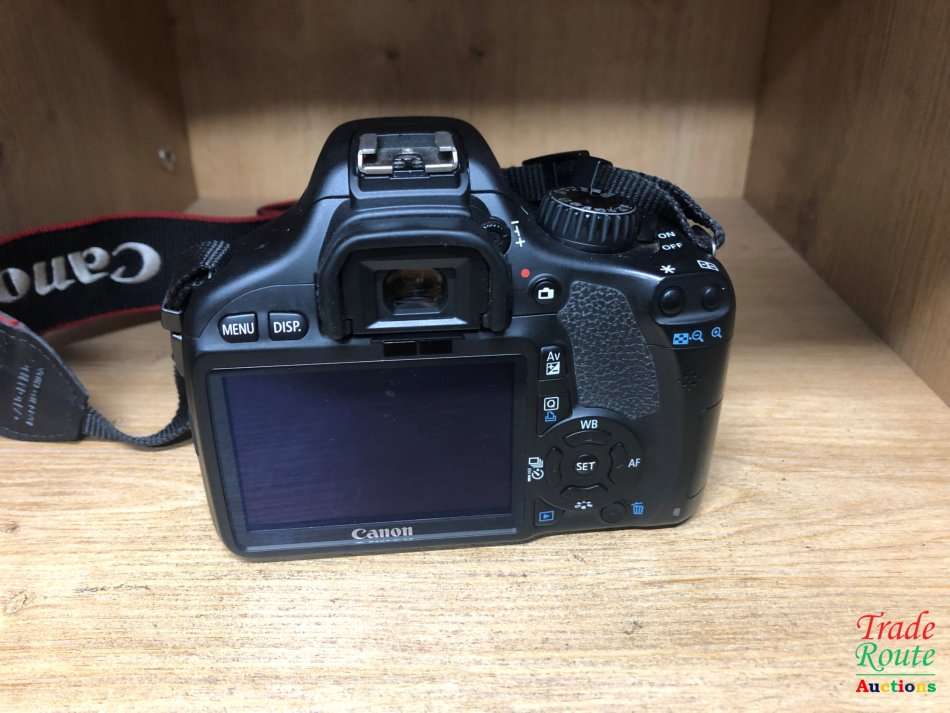 Canon EOS 550D Digital SLR camera BODY