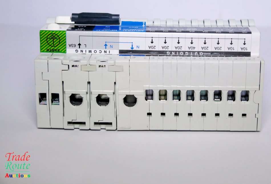 Schneider Electric VitaWatt - Multi output Residual circuit breaker 63A VTW63A230V1B