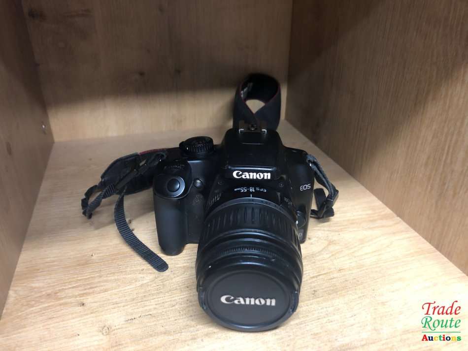 Canon EOS 1000D Digital SLR camera plus Canon 18-55mm Lens Professional KIT