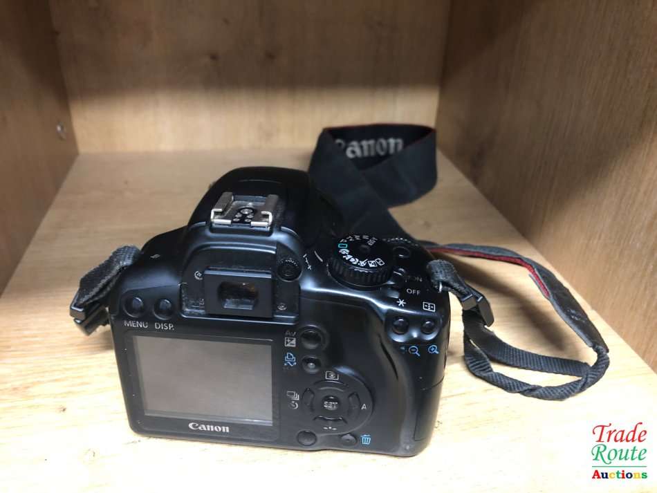 Canon EOS 1000D Digital SLR camera plus Canon 18-55mm Lens Professional KIT